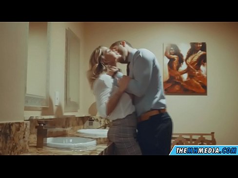 ❤️ عندما تغريك شقراء مفلس في مرحاض عام عندنا٪ ar.analpics.ru٪؛ ❌️